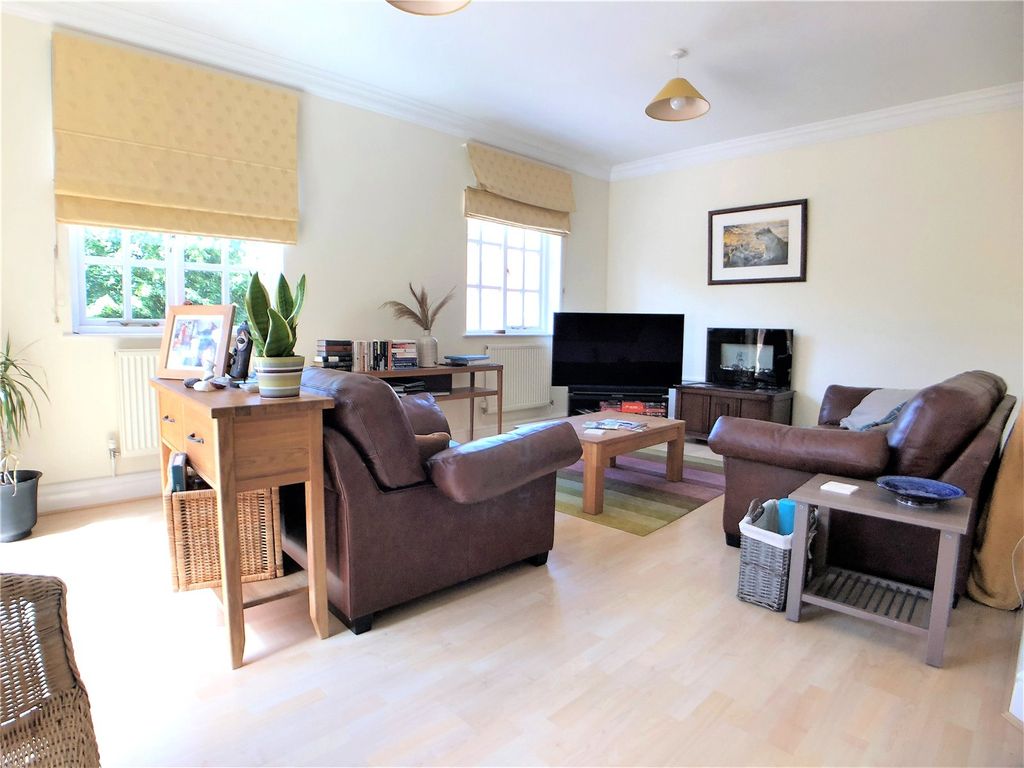 Property photo 3 of 9 Picture No. 23