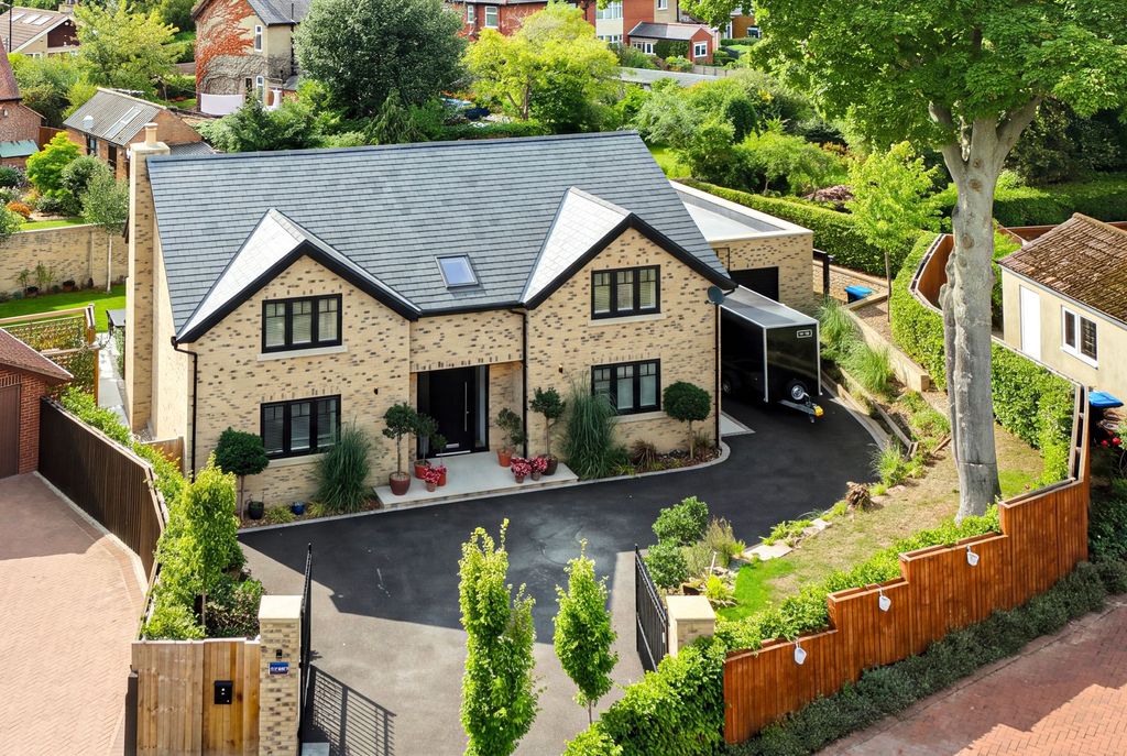 Property photo 1 of 57