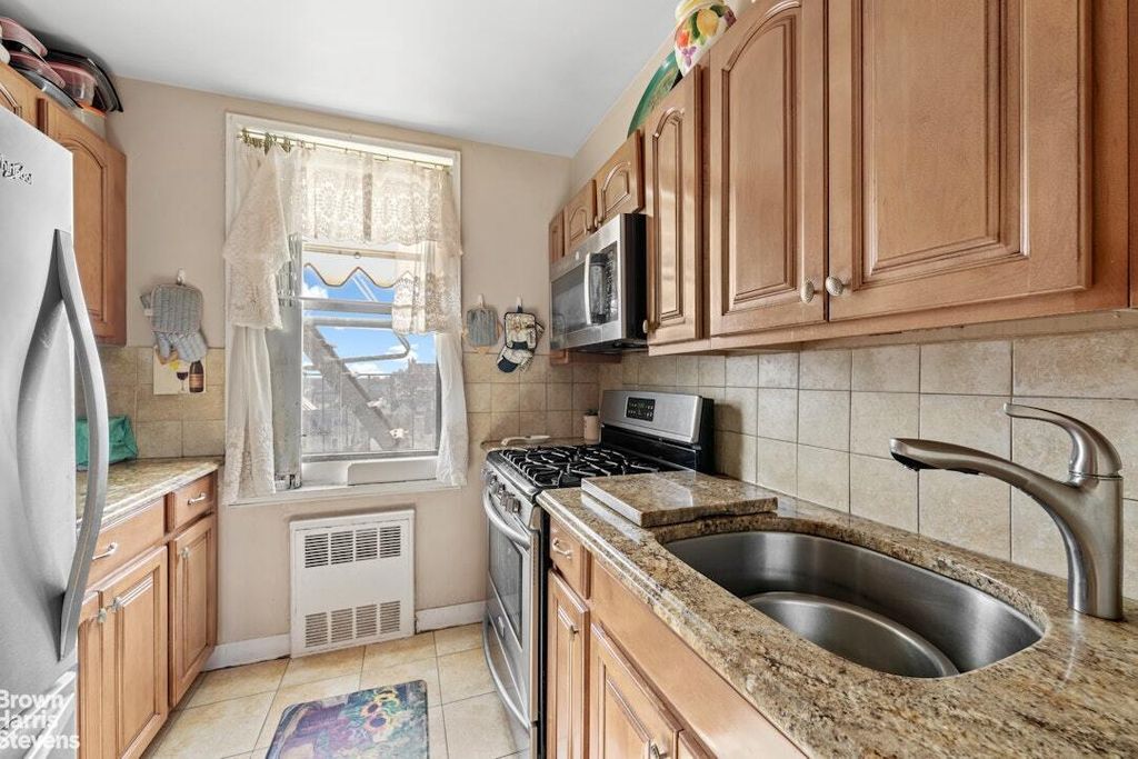 Property photo 3 of 10 <Alttext/>