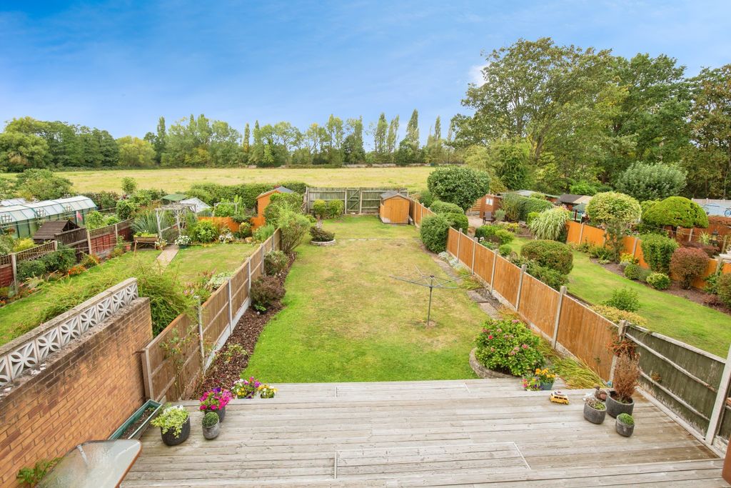 Property photo 3 of 21 07c1Baf4-Mw-8144