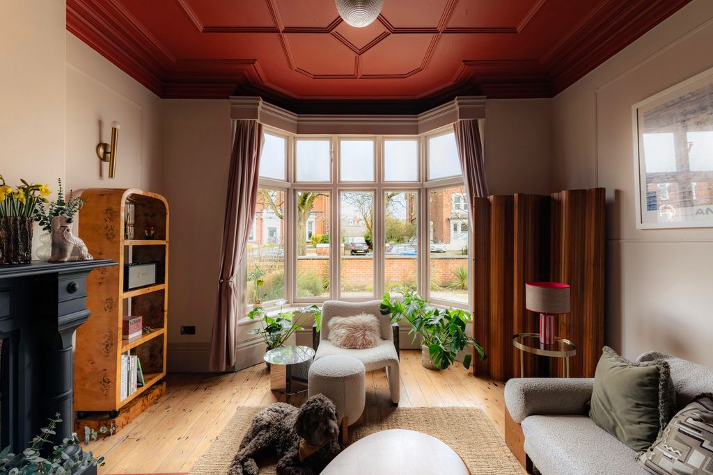 Property photo 2 of 33 331435 - 22 Avenue Road 20.Jpg