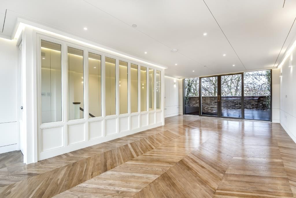 Property photo 3 of 11 Internal View