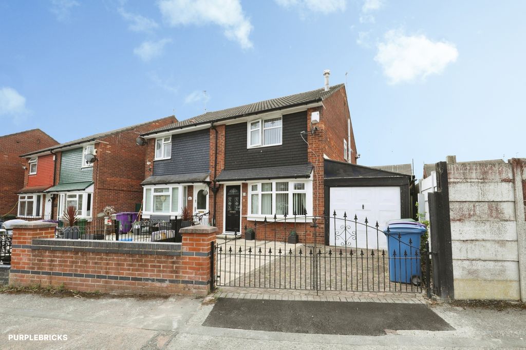 Property photo 1 of 16