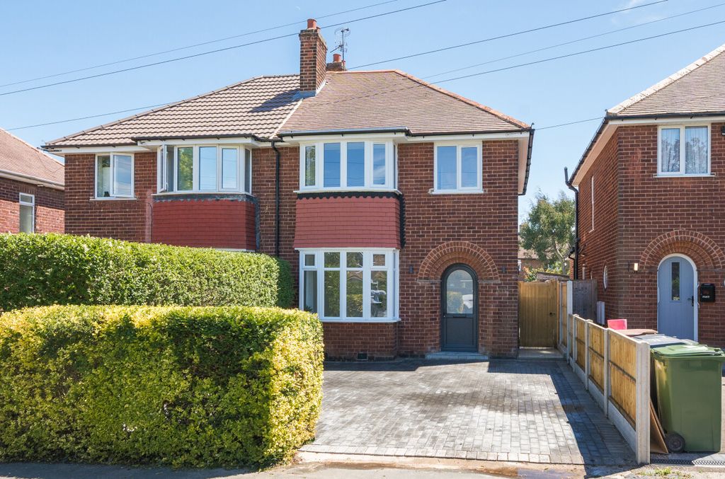 Property photo 1 of 23 1480035-1-6A35338...