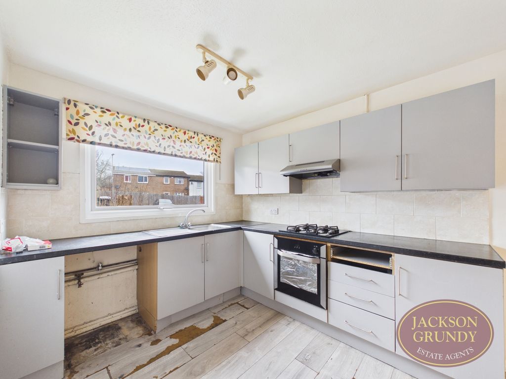 Property photo 3 of 16 Photo 3