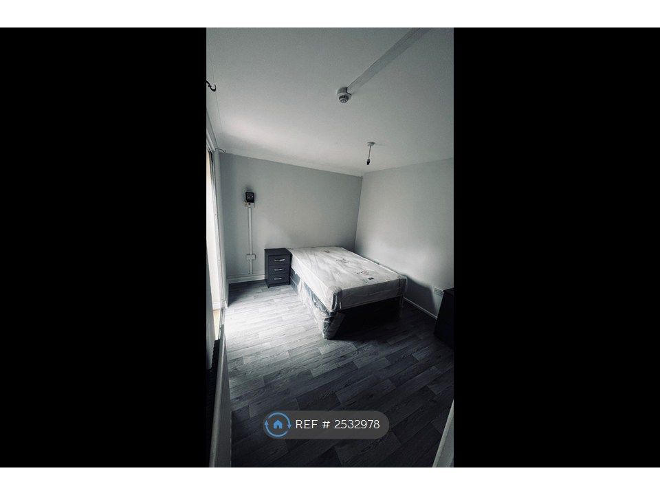 Property photo 1 of 3