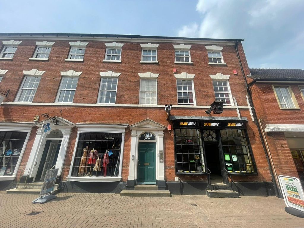 Property photo 1 of 3