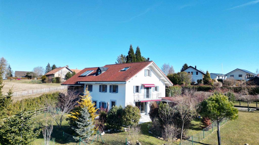 Property photo 2 of 5