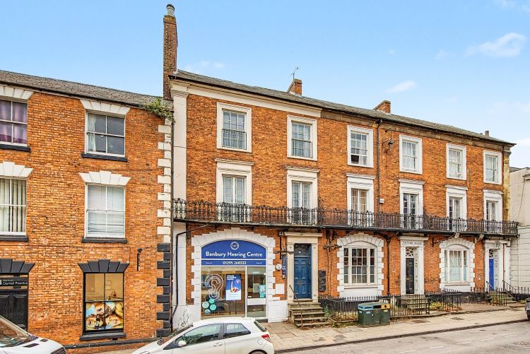 Property photo 1 of 9 328596
