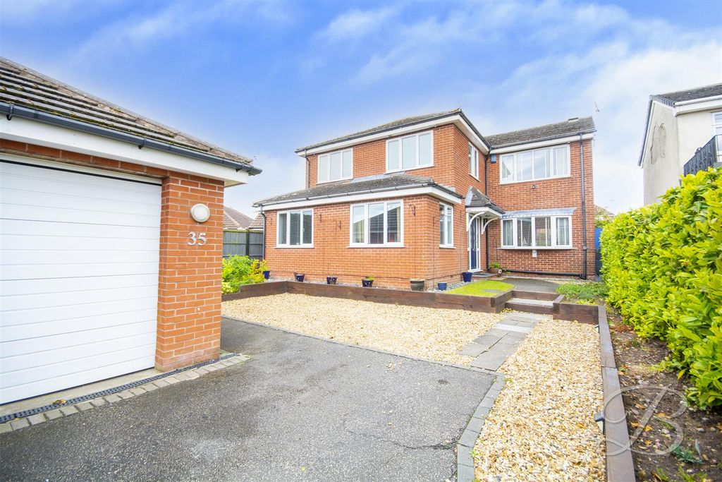 Property photo 1 of 38 CC2.Jpg