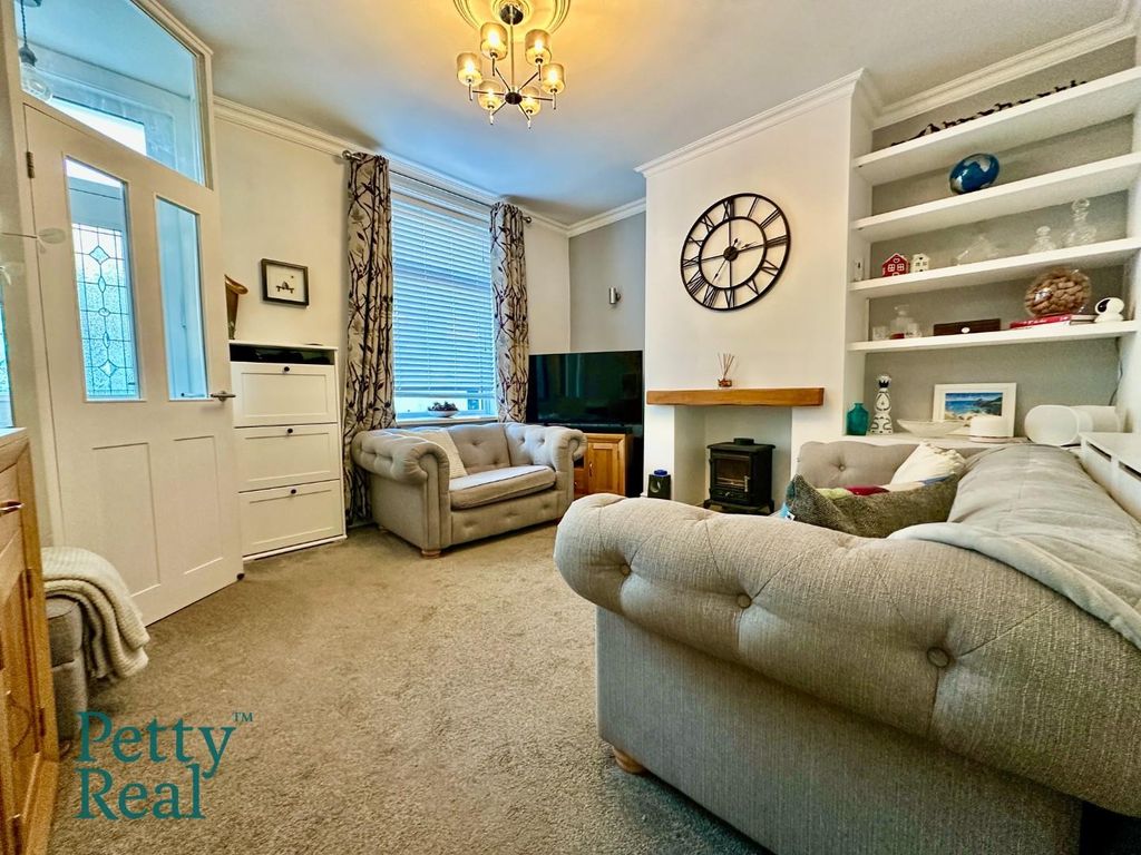 Property photo 1 of 15 0946F308-B1Eb-4Dd3-A4A9-Ff421A2463B7.Jpeg