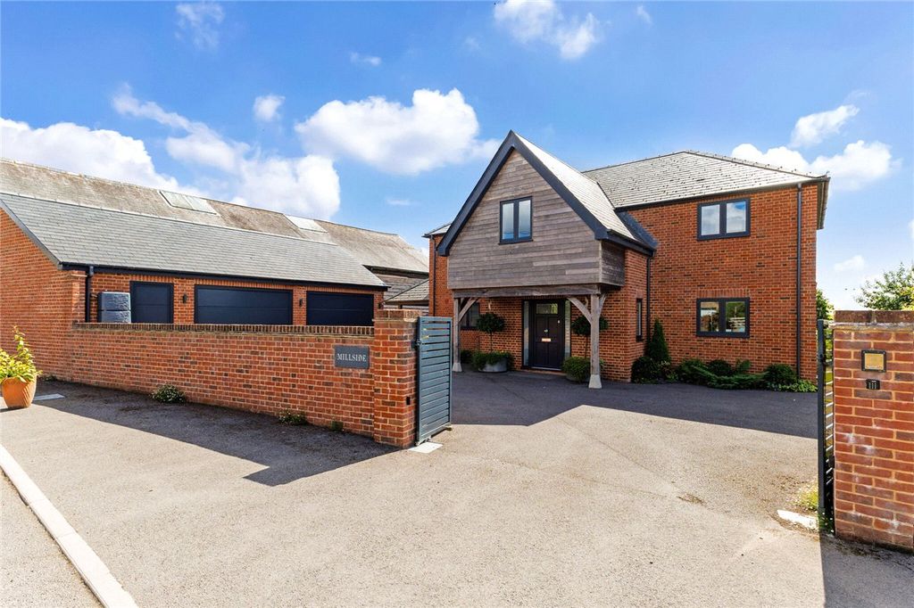 Property photo 1 of 16 Picture No. 02