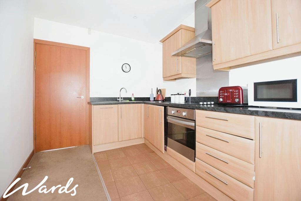 Property photo 2 of 10 Kitchen