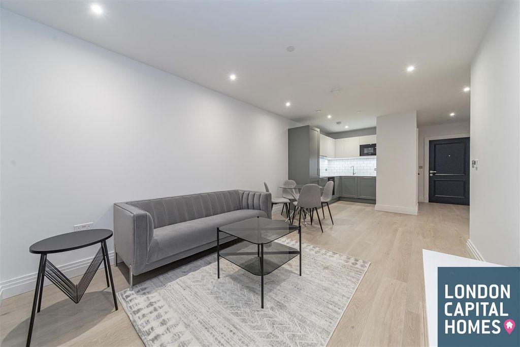 Property photo 2 of 16 E74A7367.Jpg