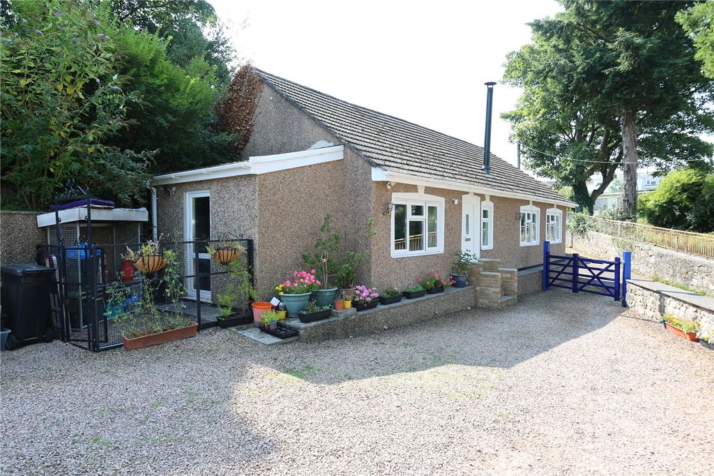 Property photo 1 of 21 Picture No. 04