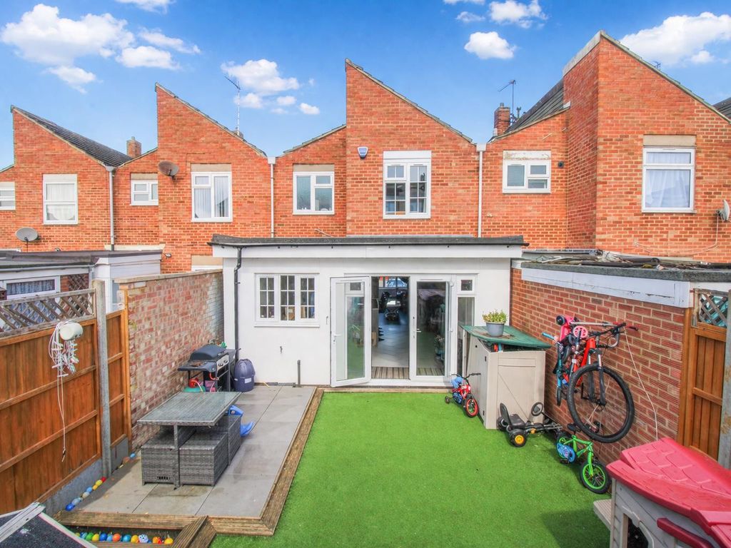 Property photo 3 of 13 Img2.Png