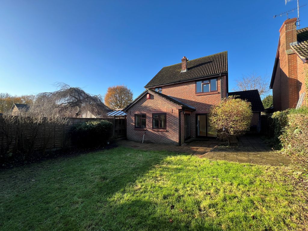 Property photo 3 of 18