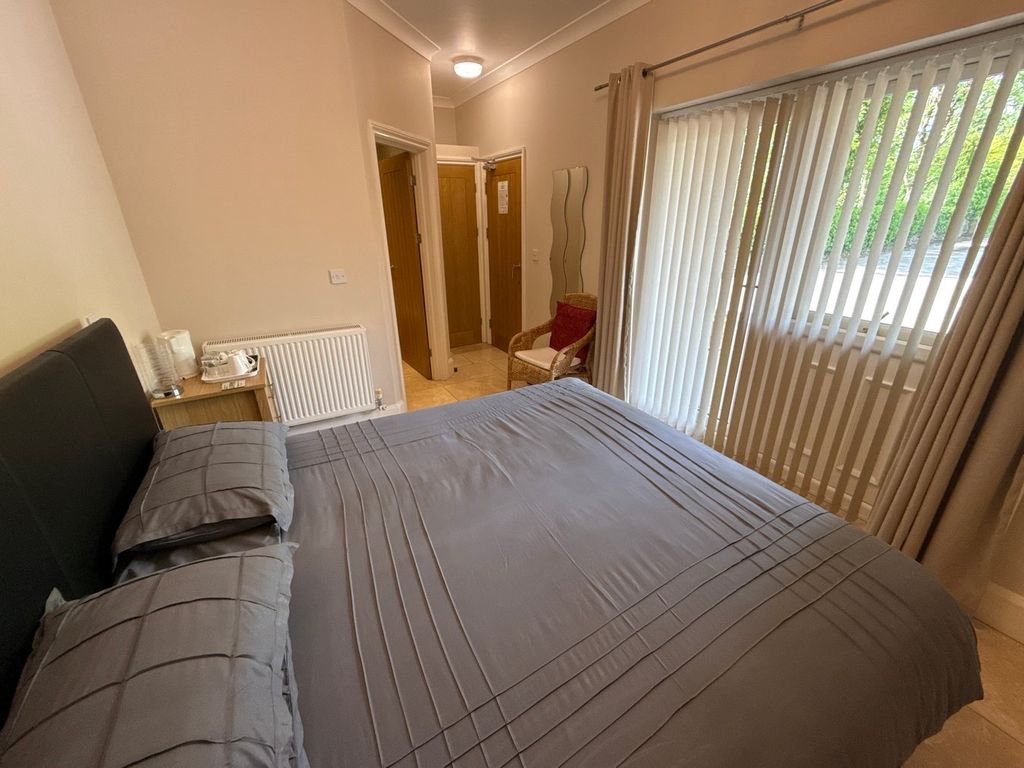 Additional image 20 of 8 bed farm for saleStormy Down, Pyle, Bridgend CF33