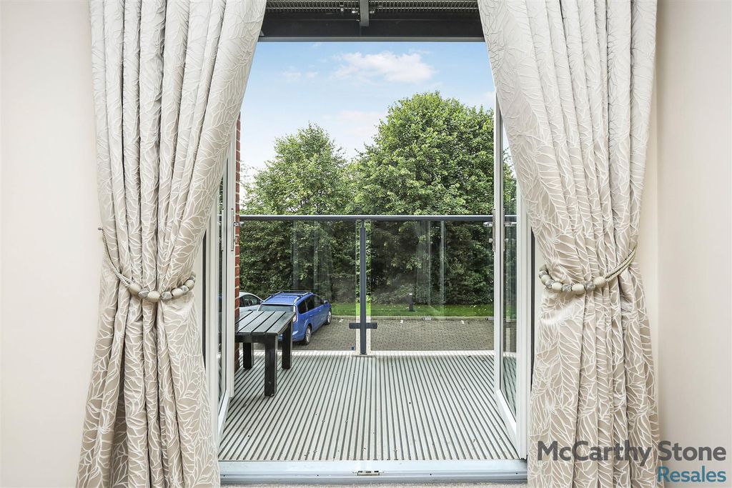 Property photo 3 of 23 P09c1618.Jpg