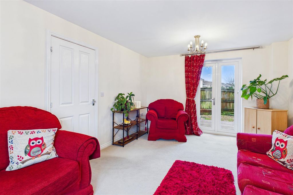 Property photo 2 of 14 Lounge And Garden Doors