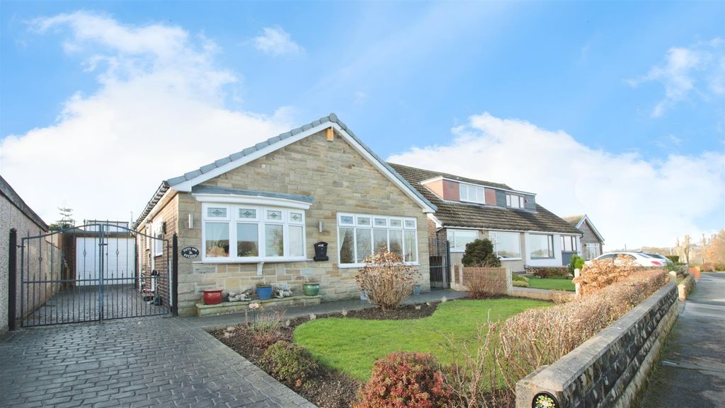 Property photo 1 of 10 External