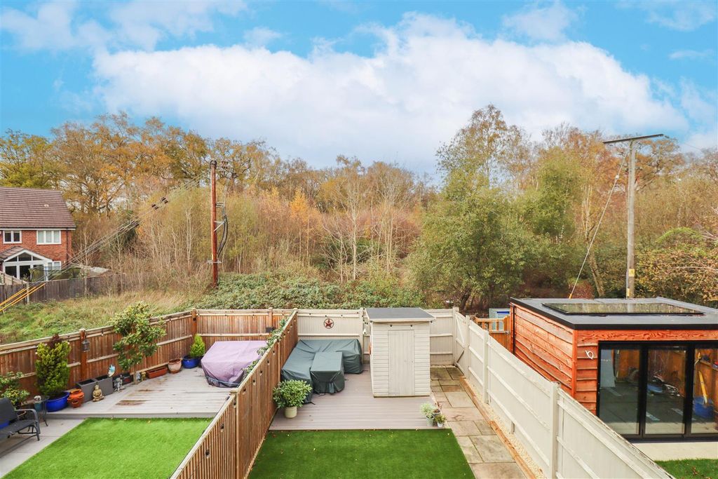 Property photo 2 of 20 View