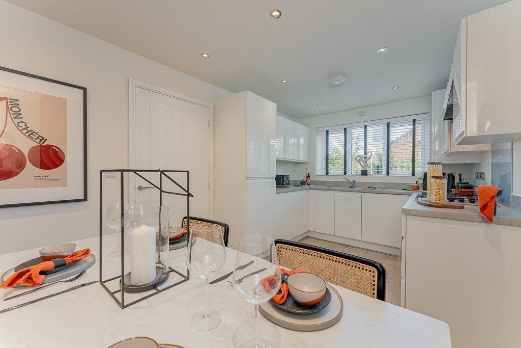 Property photo 3 of 8 8557385-Stills-Interior04(1)