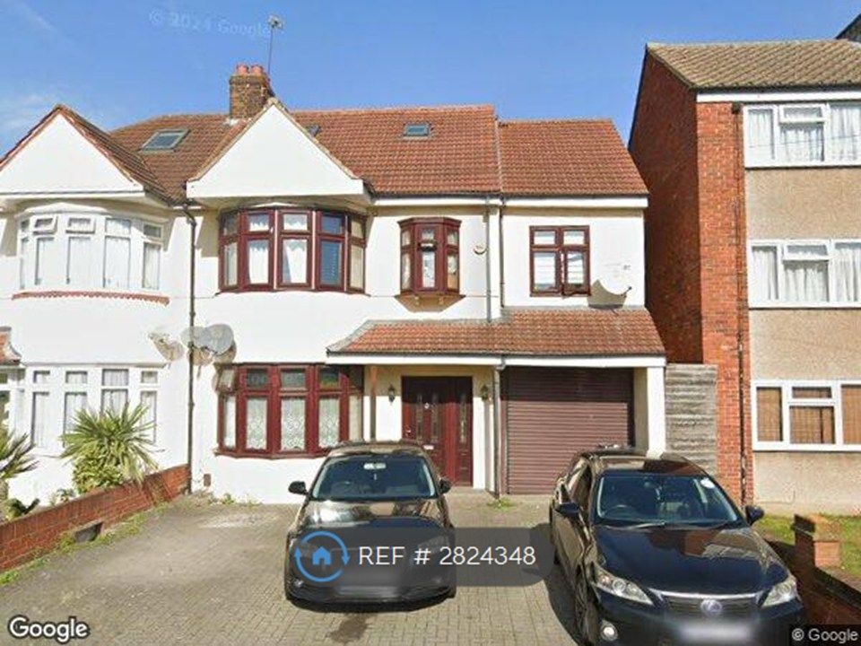 Property photo 1 of 11