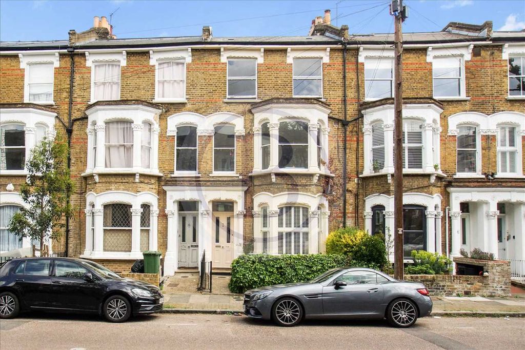 Property photo 2 of 16
