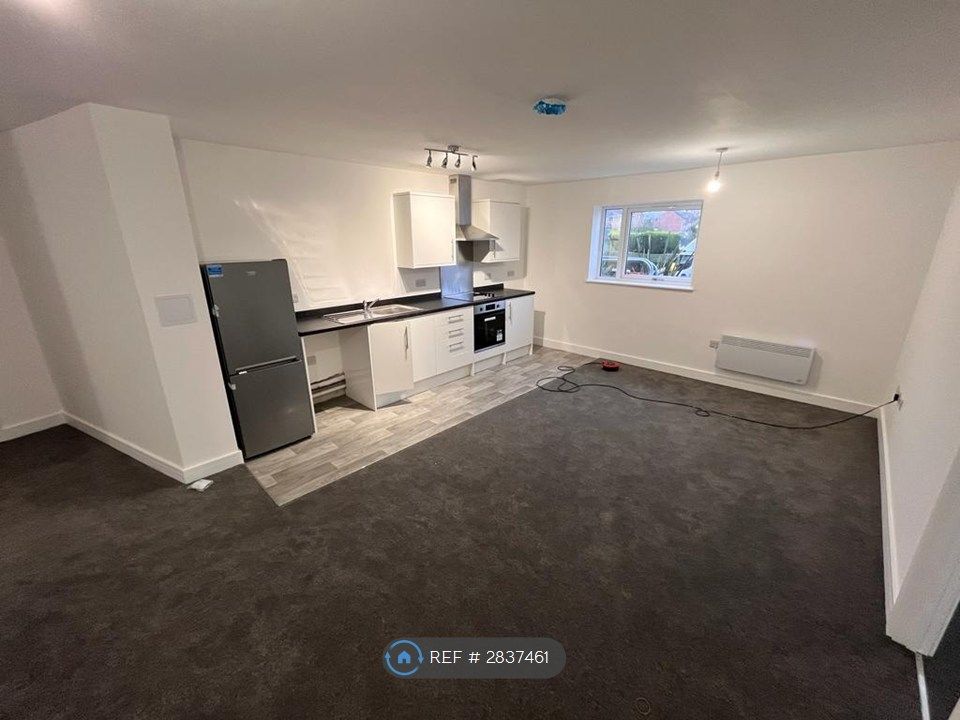 Property photo 3 of 6