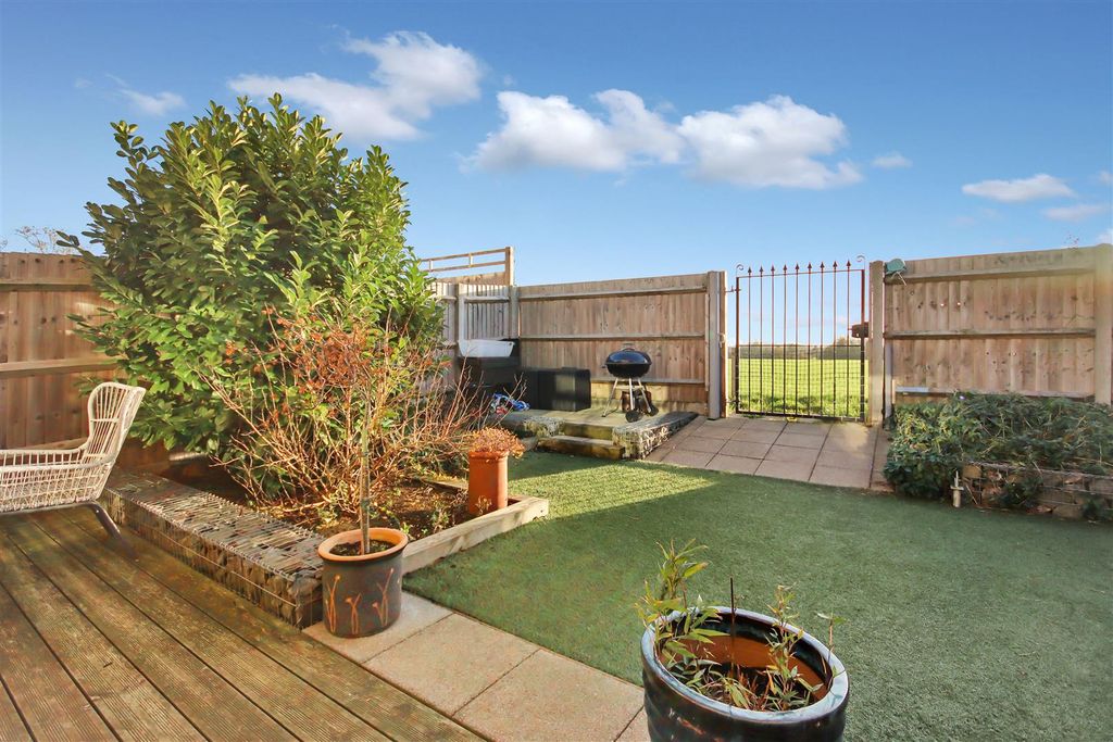 Property photo 2 of 16 Img_9780.Jpg