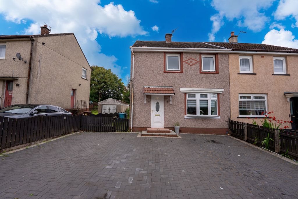 Property photo 1 of 15 2 Bedroom Semi Detached For Sale