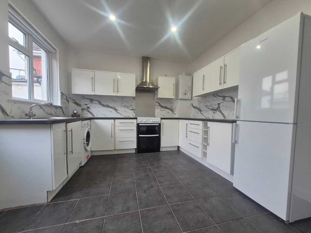 Property photo 2 of 13 Photo 2