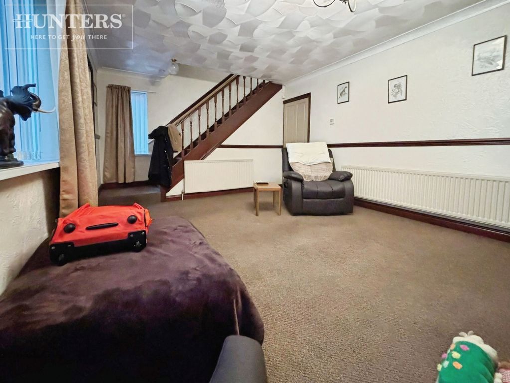 Property photo 3 of 13 Pbox-Img.Jpg