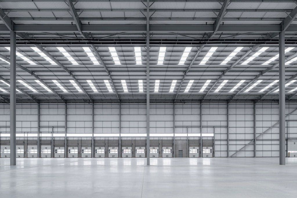 Property photo 2 of 13 Cab_Omega_Warehouse4.Jpg