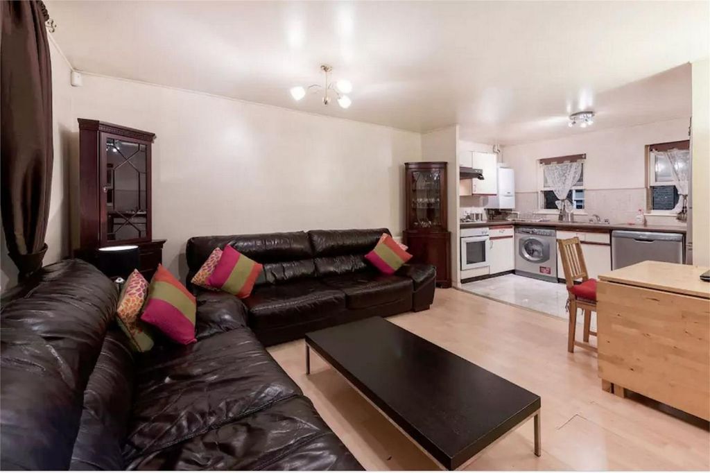 Property photo 1 of 10 Helliwell & Co.