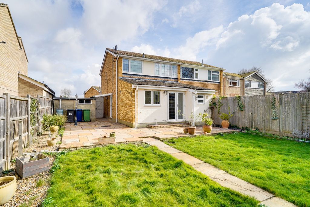Property photo 2 of 12 4016134