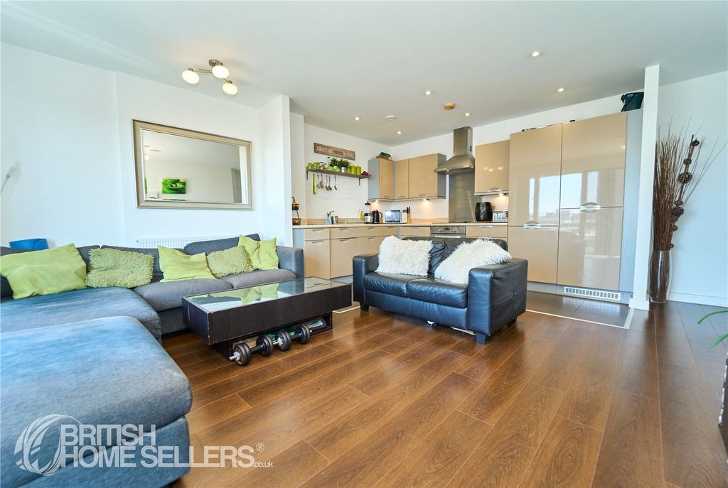 Property photo 3 of 14 Picture No. 07