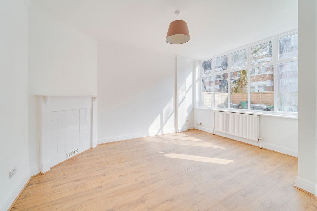 Property photo 2 of 11 Ndb06162_Enfused