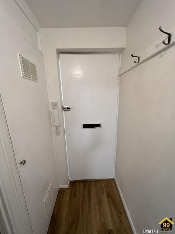 Property photo 3 of 20 Photo 2