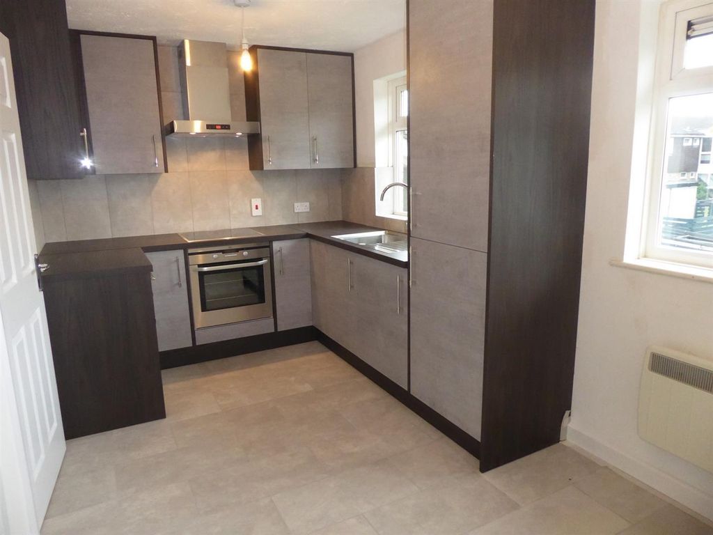 Property photo 1 of 8 Gc2Tesloisonkugsqfwqtlaqybs.Jpg