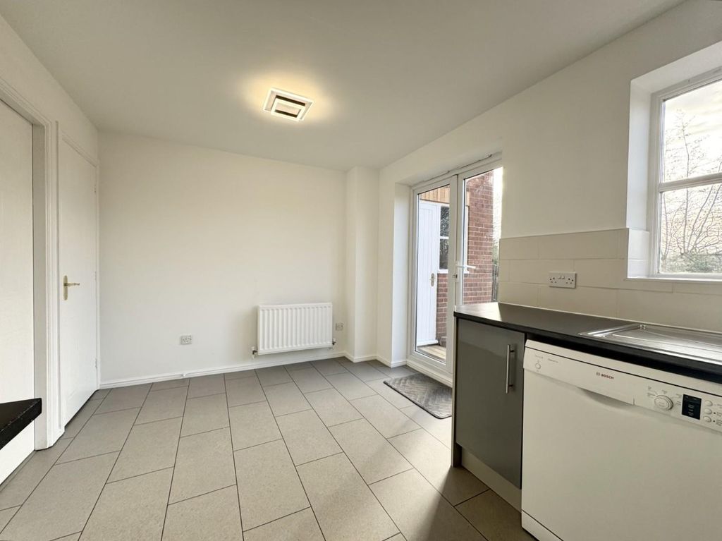 Property photo 3 of 15 3.Jpg