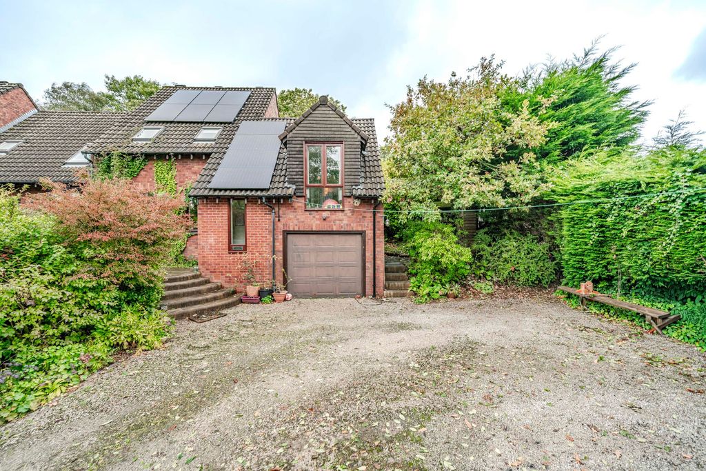 Property photo 1 of 48