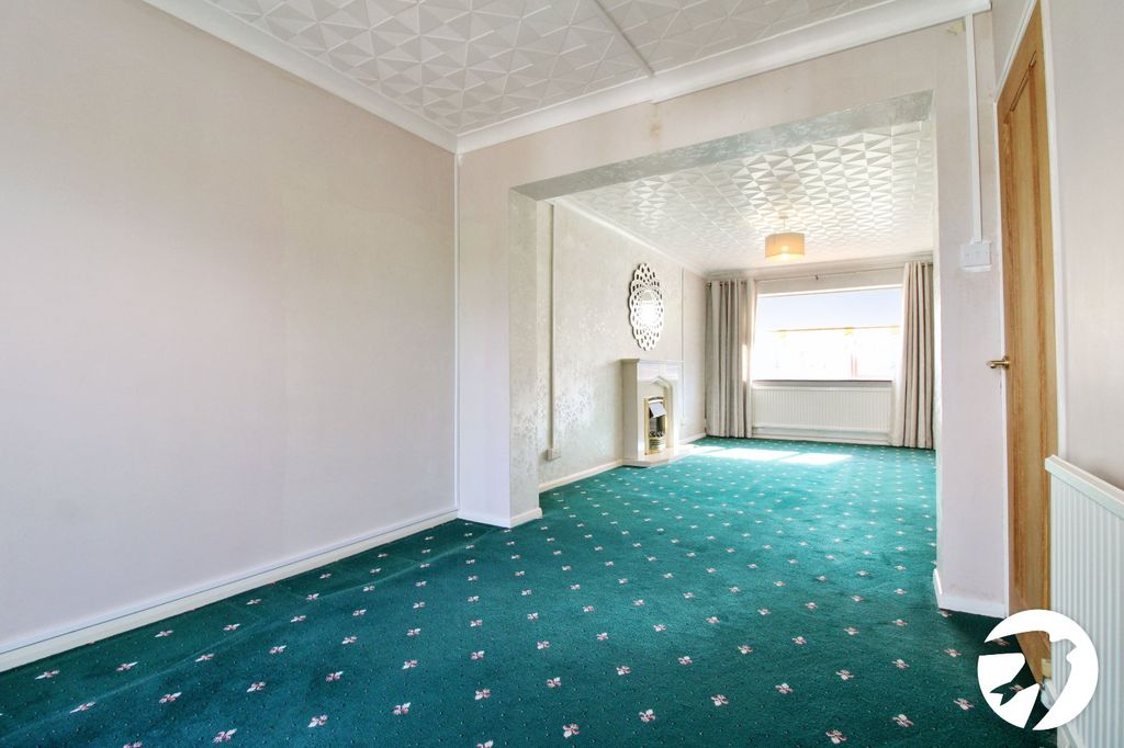 Property photo 3 of 12 Picture No. 04