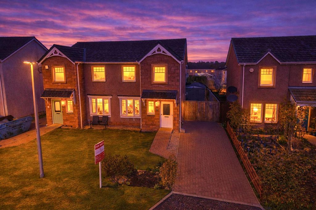 Property photo 2 of 22 15 Black Devon Place Inchture-23.Jpg