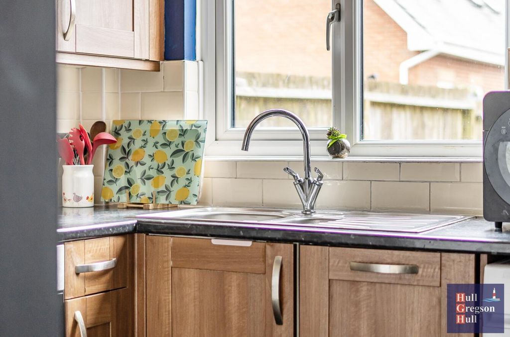 Property photo 2 of 20 7A200187-5B37-4E80-Ac97-5cc953470Aba.Jpg