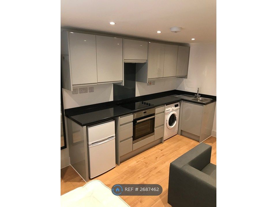 Property photo 3 of 8