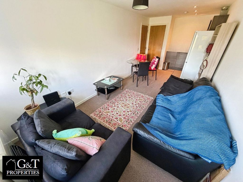 Property photo 3 of 9