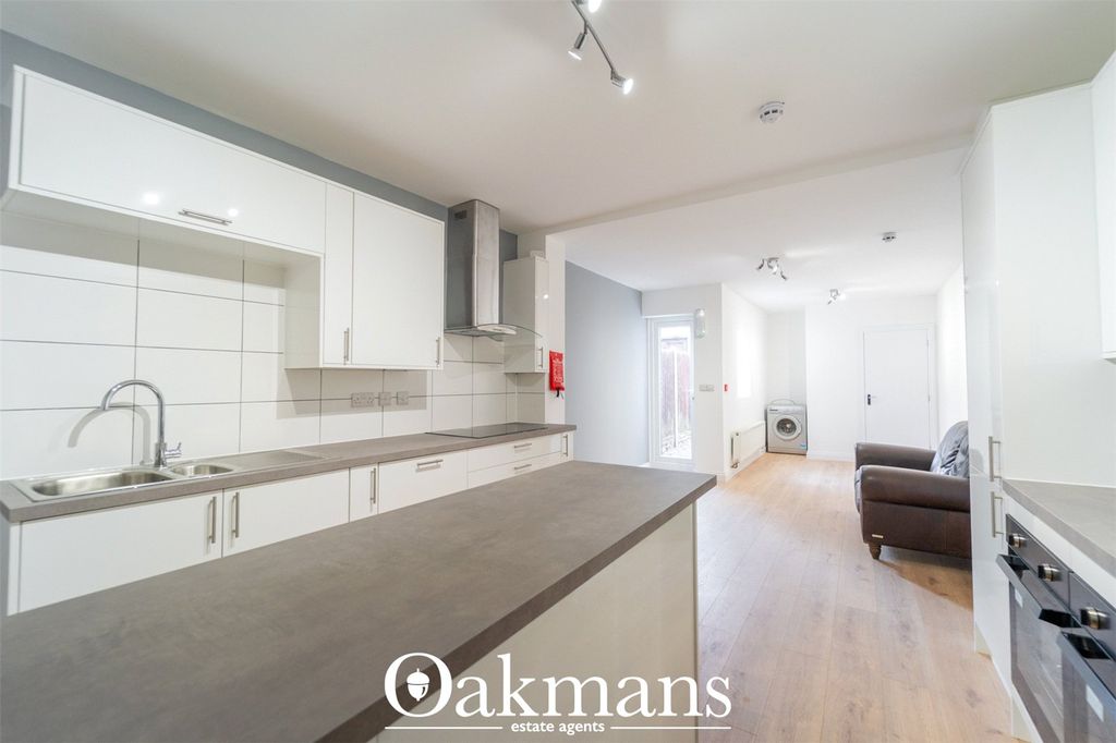 Property photo 2 of 35 Picture No. 34