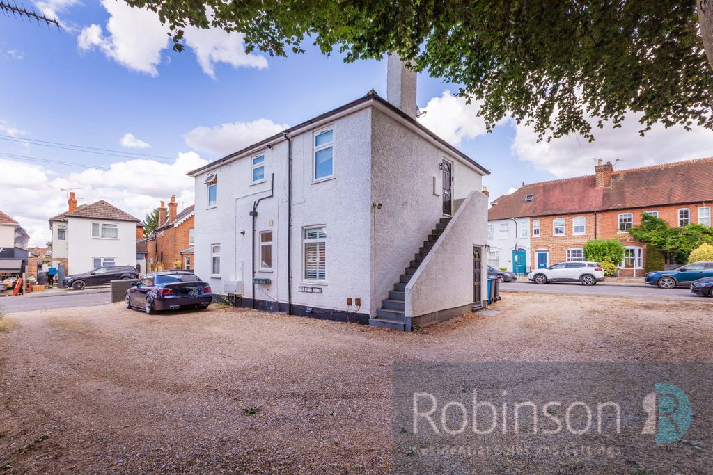Property photo 1 of 10 Flat 1 37 Wellington Road-3